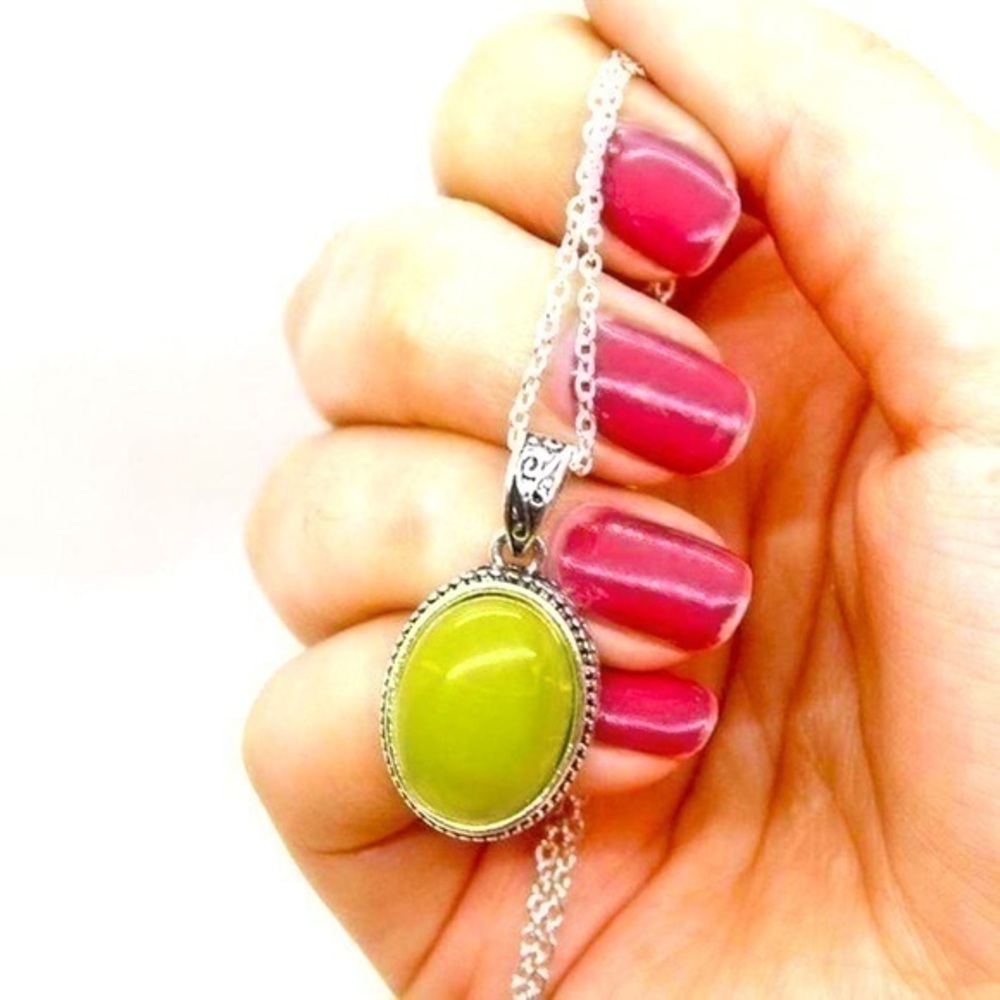 Boho Green Stone Necklace